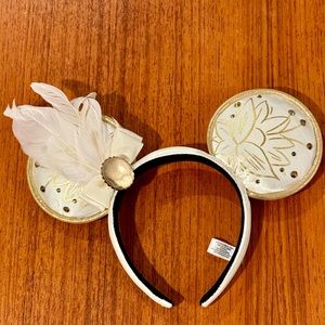 Authentic Disney Tiana Ears NWOT